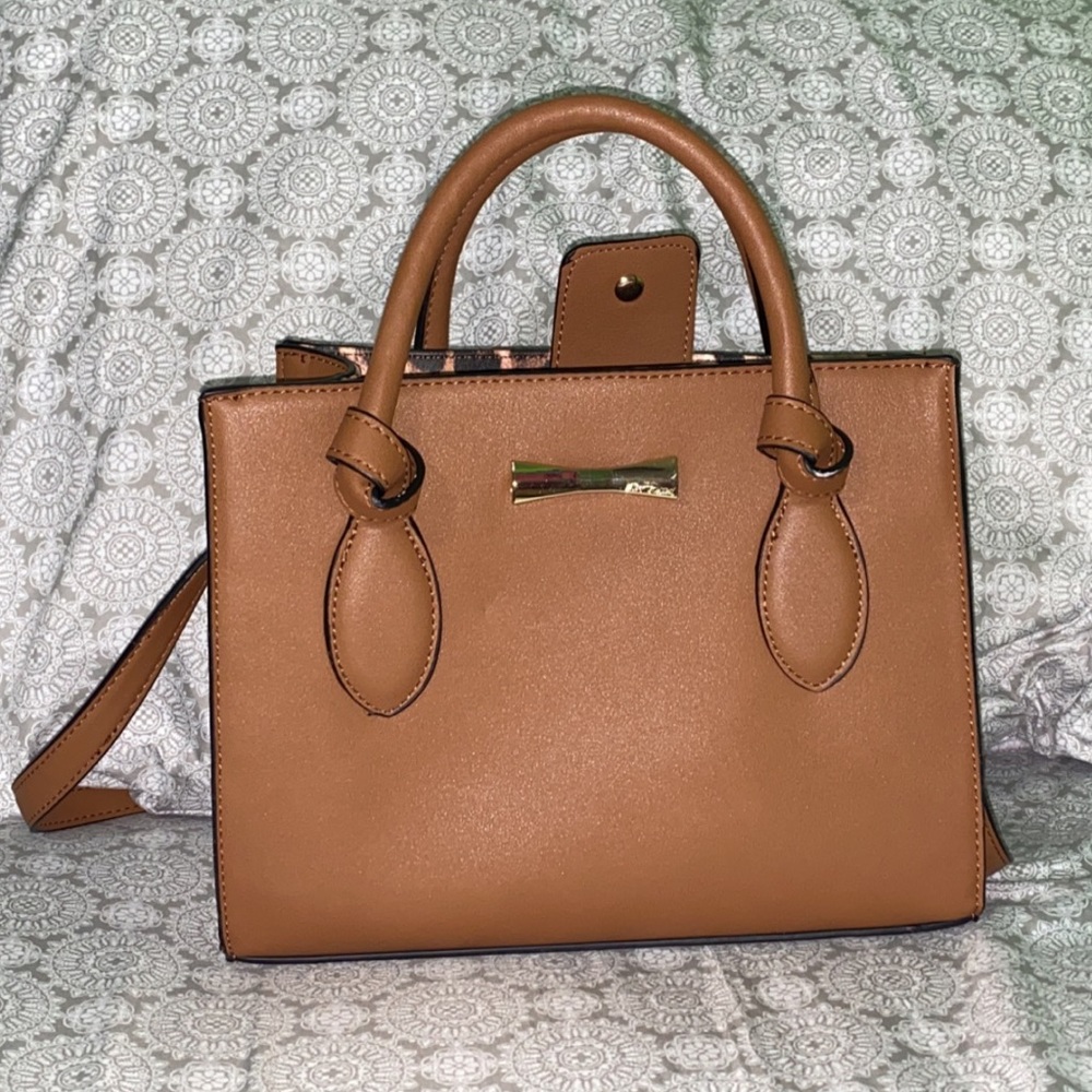 Brown/Tan Purse